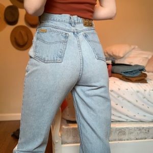 Super high waisted mom jeans